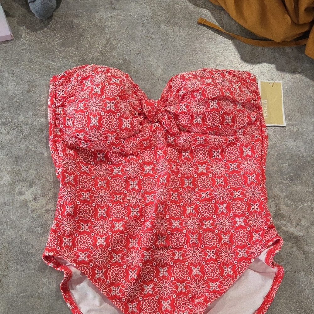 NWT -Michael kors strapless one piece Swimwear Pink And White Patterned Swimsuit